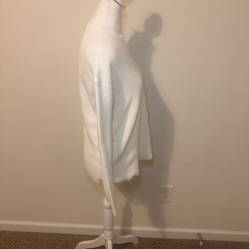 Vince White Crew Neck Sweater Size Small - Picture 4 of 6